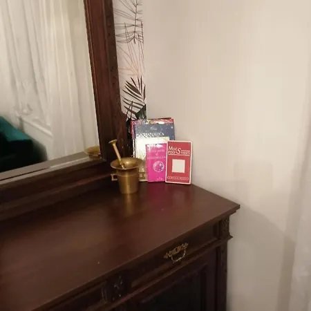 Holiday home Divcibarski M.s.a. Kutak *