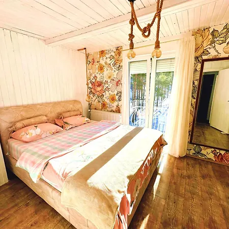 Holiday home Divcibarski M.s.a. Kutak Divcibare